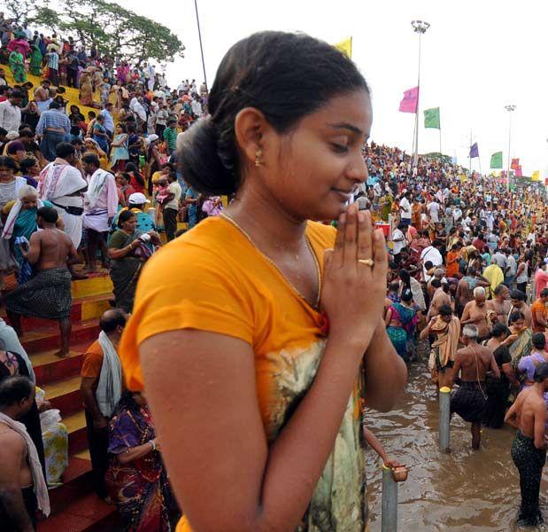 Godavari Maha Pushkaram 2nd Day Photos