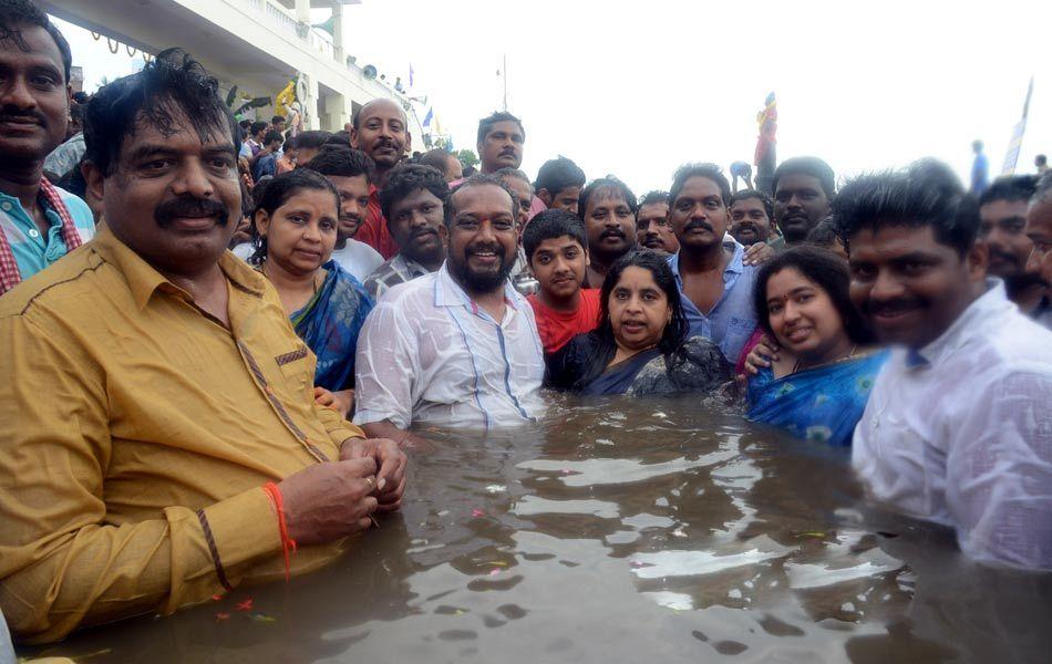 Godavari Maha Pushkaram Photos