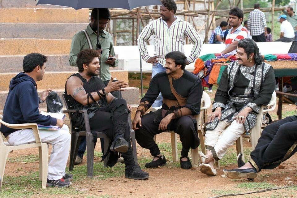 Gonna Ganna Reddy Working Stills From Rudramadevi