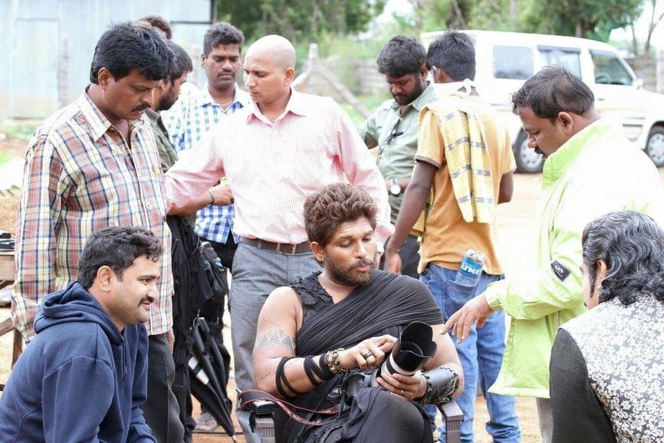 Gonna Ganna Reddy Working Stills From Rudramadevi