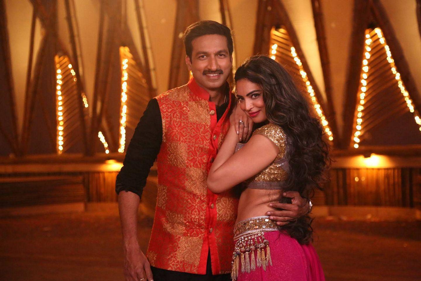 Gopichand Soukyam Movie Special Item Song Stills