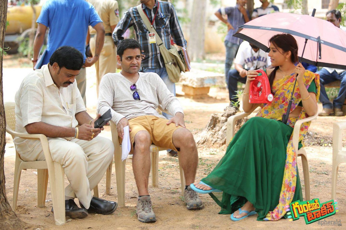 Guntur Talkies Movie working Stills