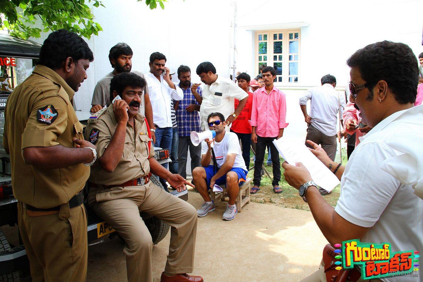 Guntur Talkies Movie working Stills