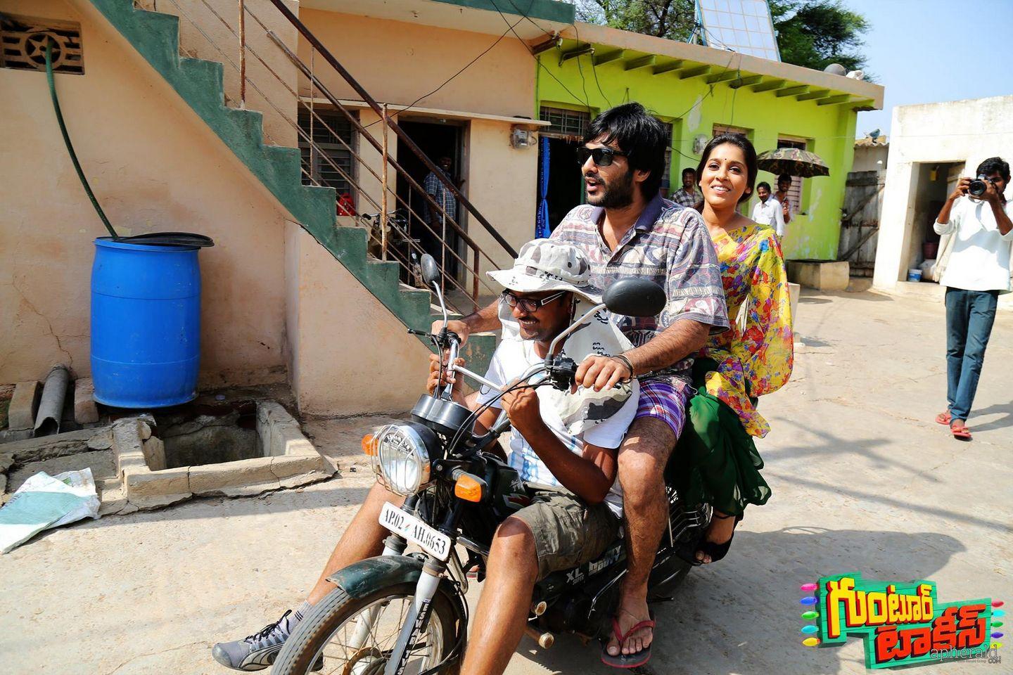 Guntur Talkies Movie working Stills