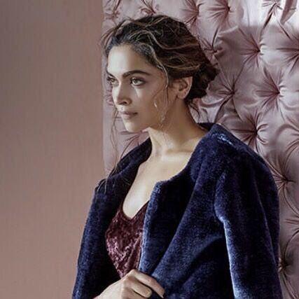 Deepika Padukone: 90 Rare & Unseen Photos Collection!