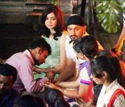 Harbhajan Singh & Geeta Basra Mehendi Ceremony Pics