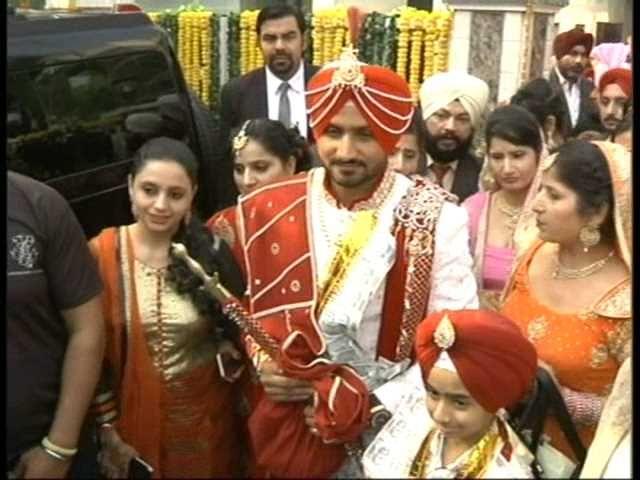 Harbhajan Singh & Geeta Basra's Wedding Exclusive Photos