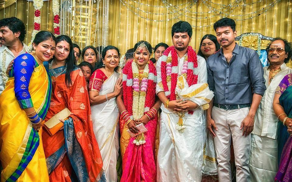 Hero Vijay Unseen Photos