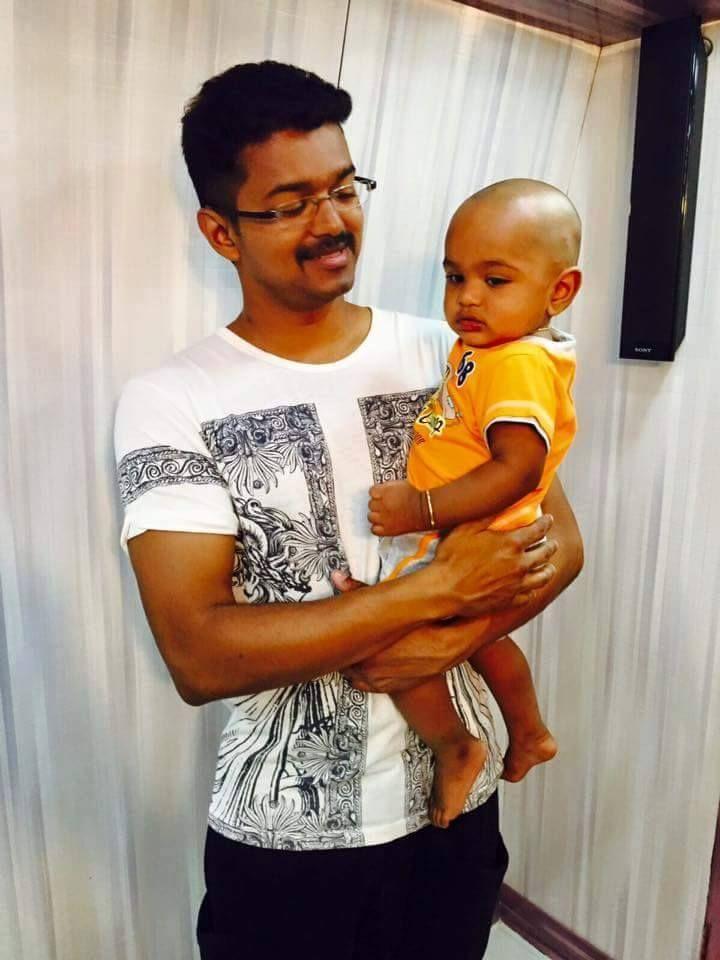 Hero Vijay Unseen Photos