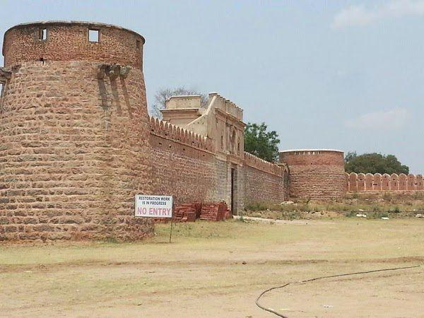 Historic Domakonda Fort Photos