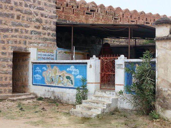 Historic Domakonda Fort Photos