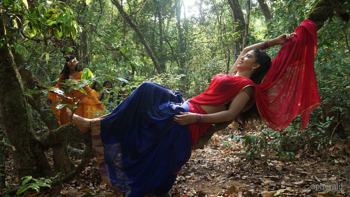 Horahori Movie Stills