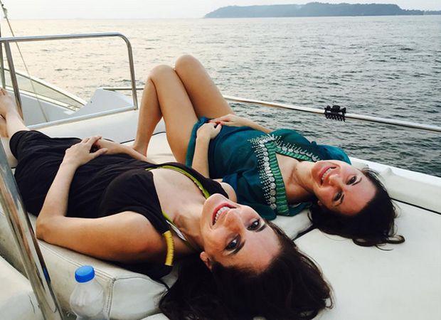 Hrithik Roshan Wife Sussanne  Vacation in Goa Pics