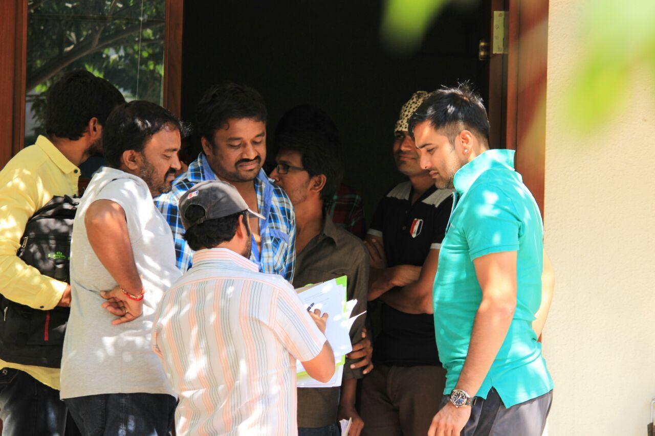 Idi Naa Love Story Working Stills