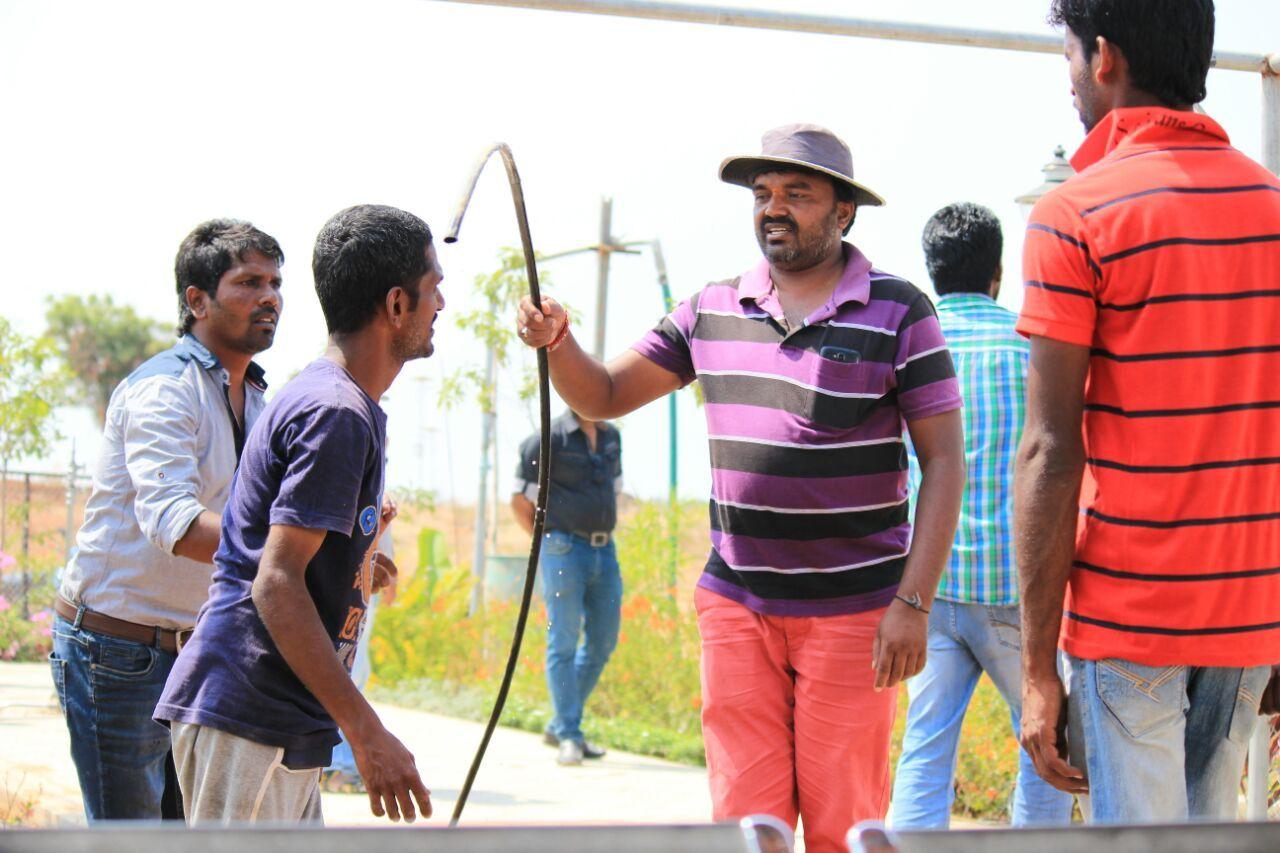 Idi Naa Love Story Working Stills