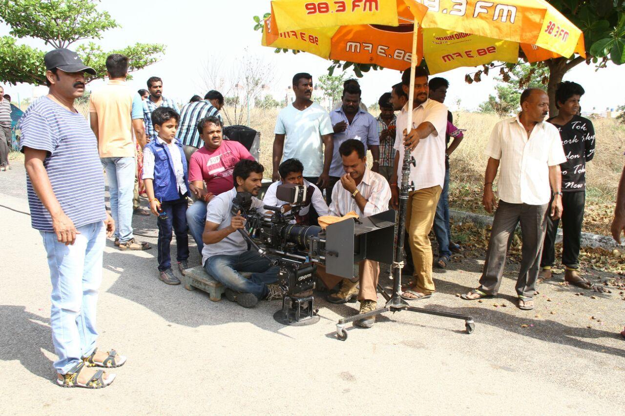 Idi Naa Love Story Working Stills