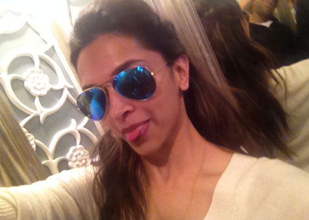 Indian Actress Selfies Pics