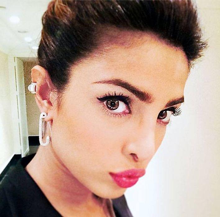 Indian Actresses Unseen Selfies Photos