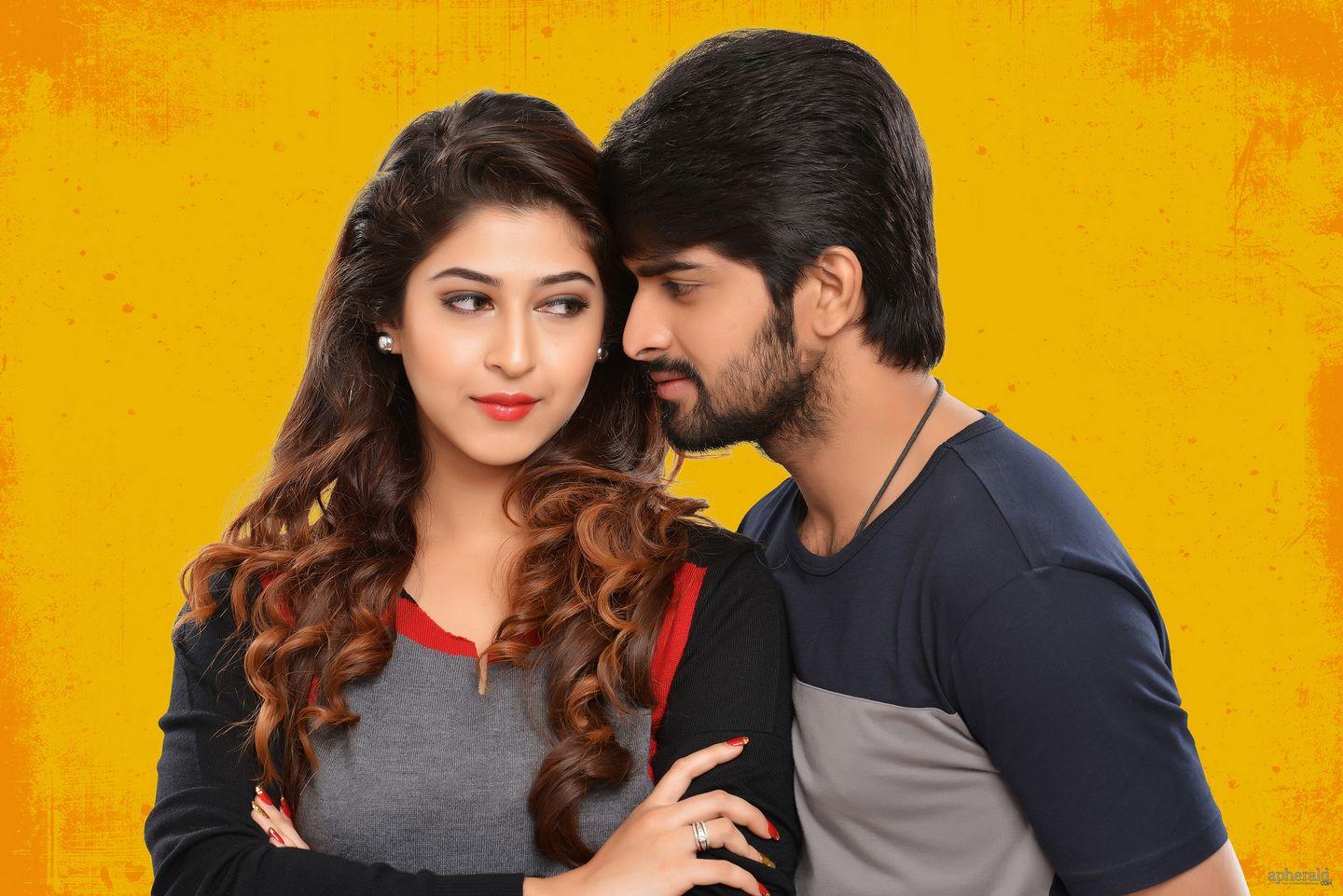 Jaadoogadu Movie Pics