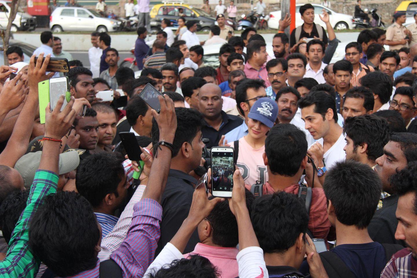 Jacqueline Fernandez Inaugurated Gym