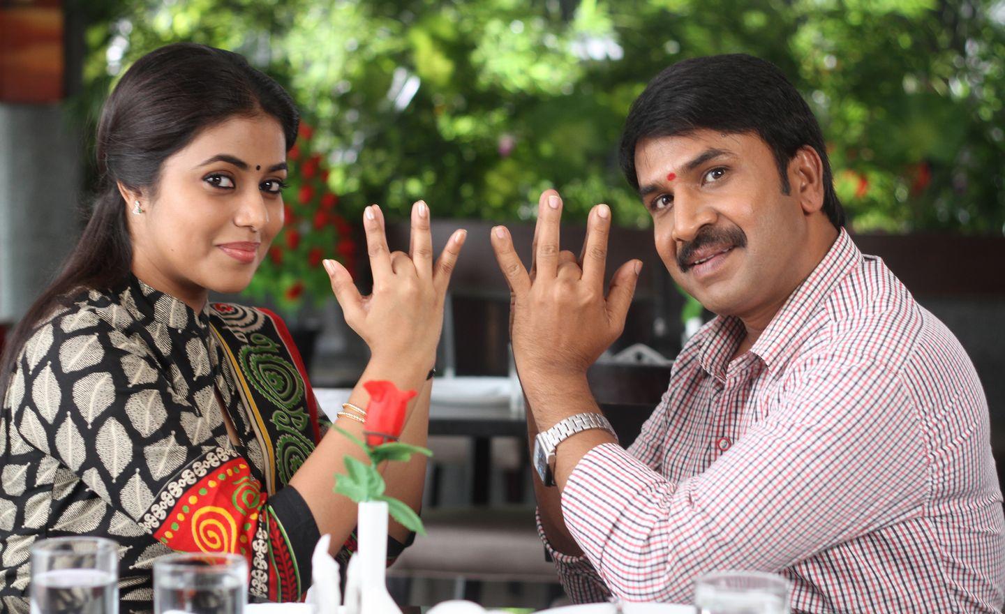 Jayammu Nischayammuraa Movie Stills