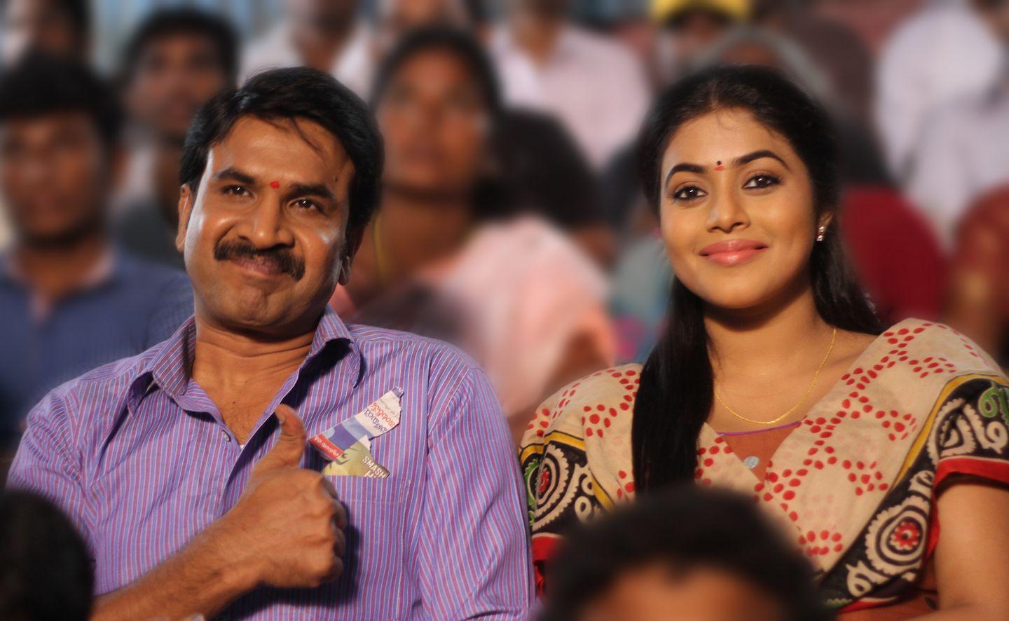 Jayammu Nischayammuraa Movie Stills