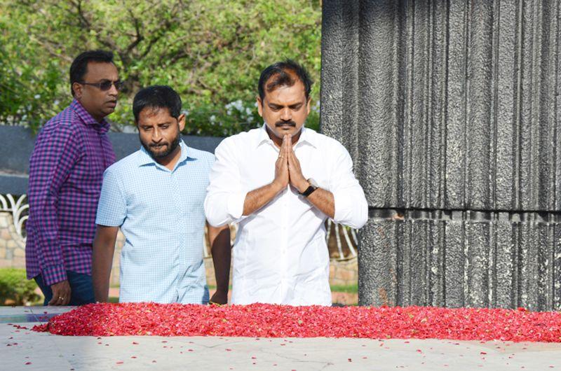Jr NTR And Koratala Siva At NTR Ghat Pics