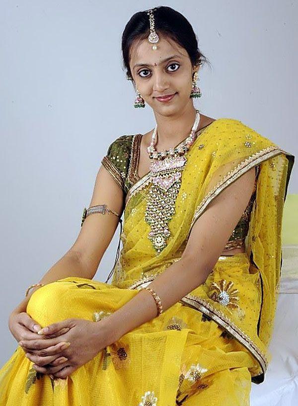 Jr Ntr Wife Lakshmi Pranitha Rare Pictures
