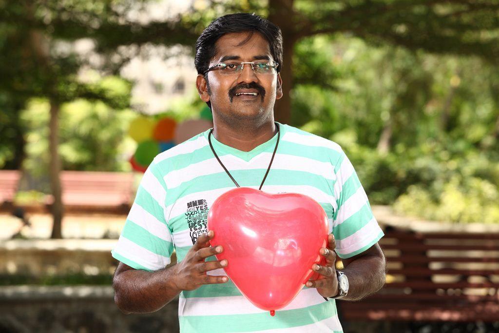 Kadikara Manithargal Movie Stills