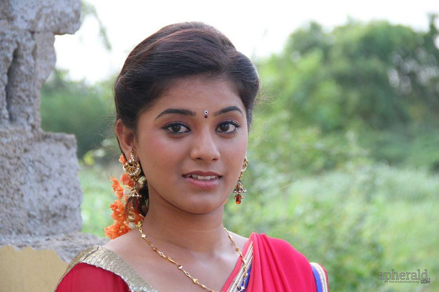 Kakateeyudu Movie Stills