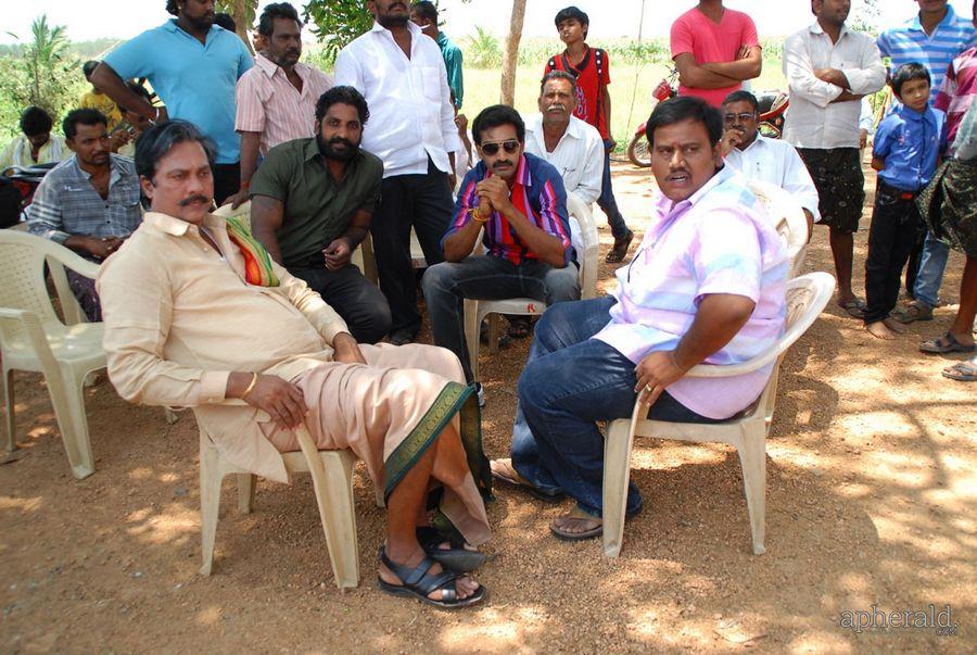 Kakateeyudu Movie Stills