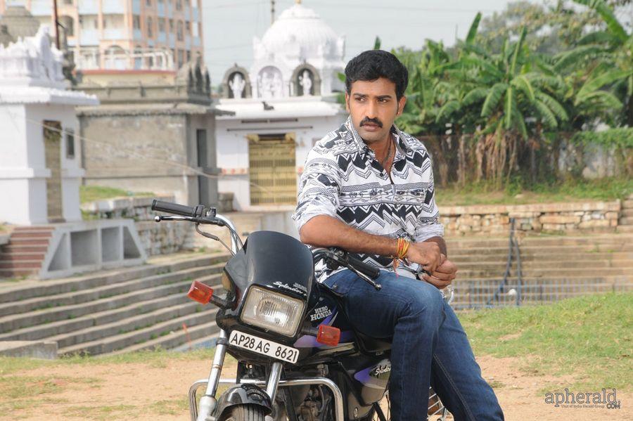 Kakateeyudu Movie Stills