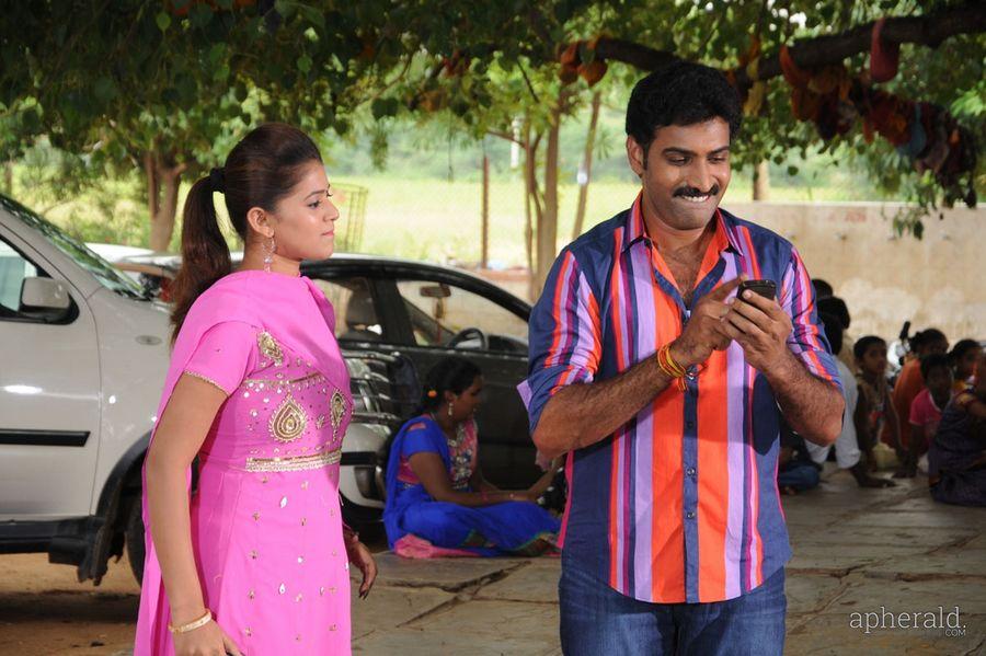 Kakateeyudu Movie Stills
