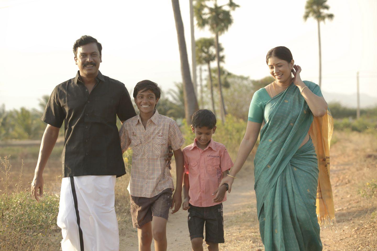 Kalonji Movie Stills