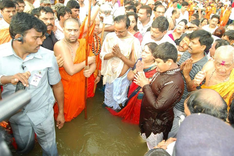 KCR at Godavari Maha Pushkaralu in Karimnagar district