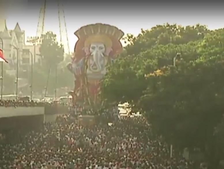 Khairatabad Ganesh Nimajjanam 2015 Photos