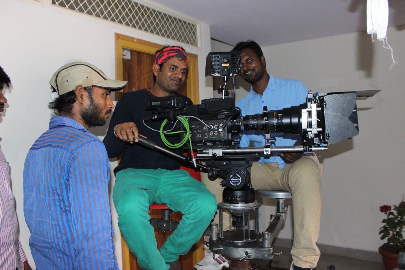 Kotha Kothaga Unnadi Movie Working Stills