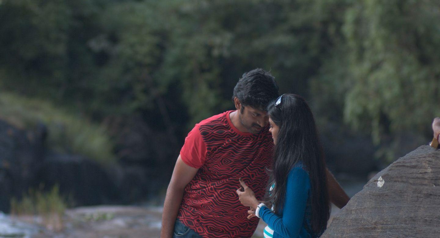 Kutram Nadanthathu Enna Movie Stills