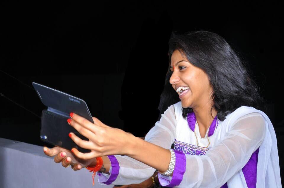 Madhu Priya Unseen Photos Collections