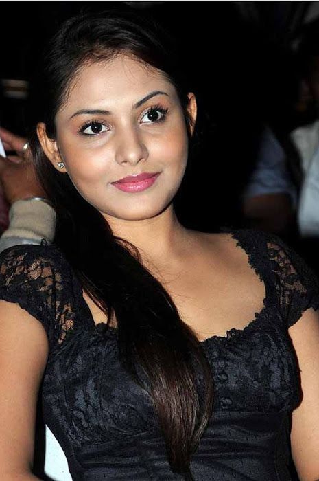 Madhushalini HD Photos