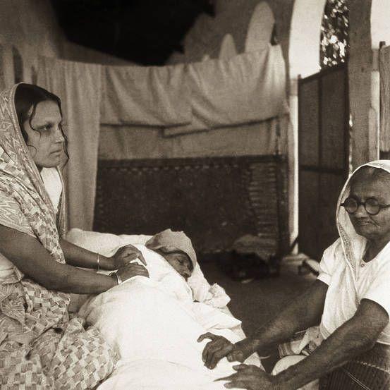 Mahatma Gandhi Rare New Photos