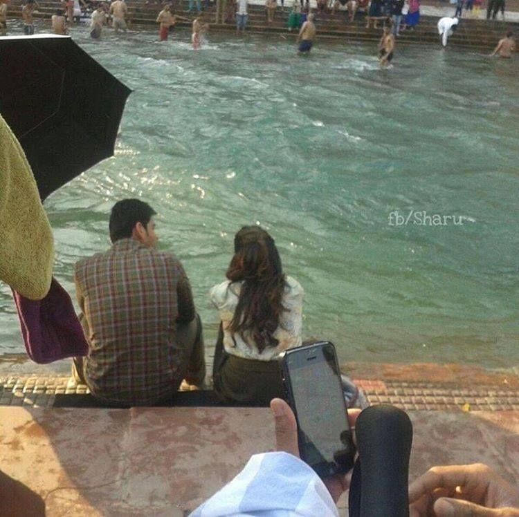 Mahesh & Samantha Spotted at Brahmotsavam Movie Set Photos