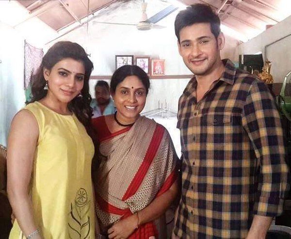 Mahesh & Samantha Spotted at Brahmotsavam Movie Set Photos