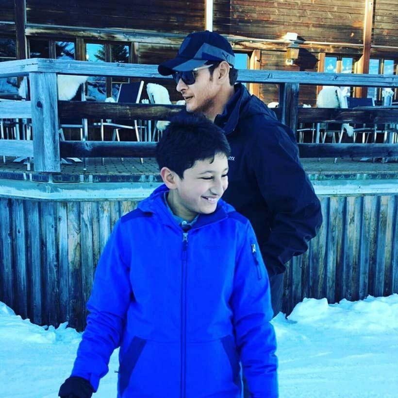 Mahesh Babu With His Childrens Rare Photos