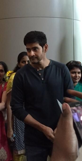 Mahesh Babu With His Family At Malaysia