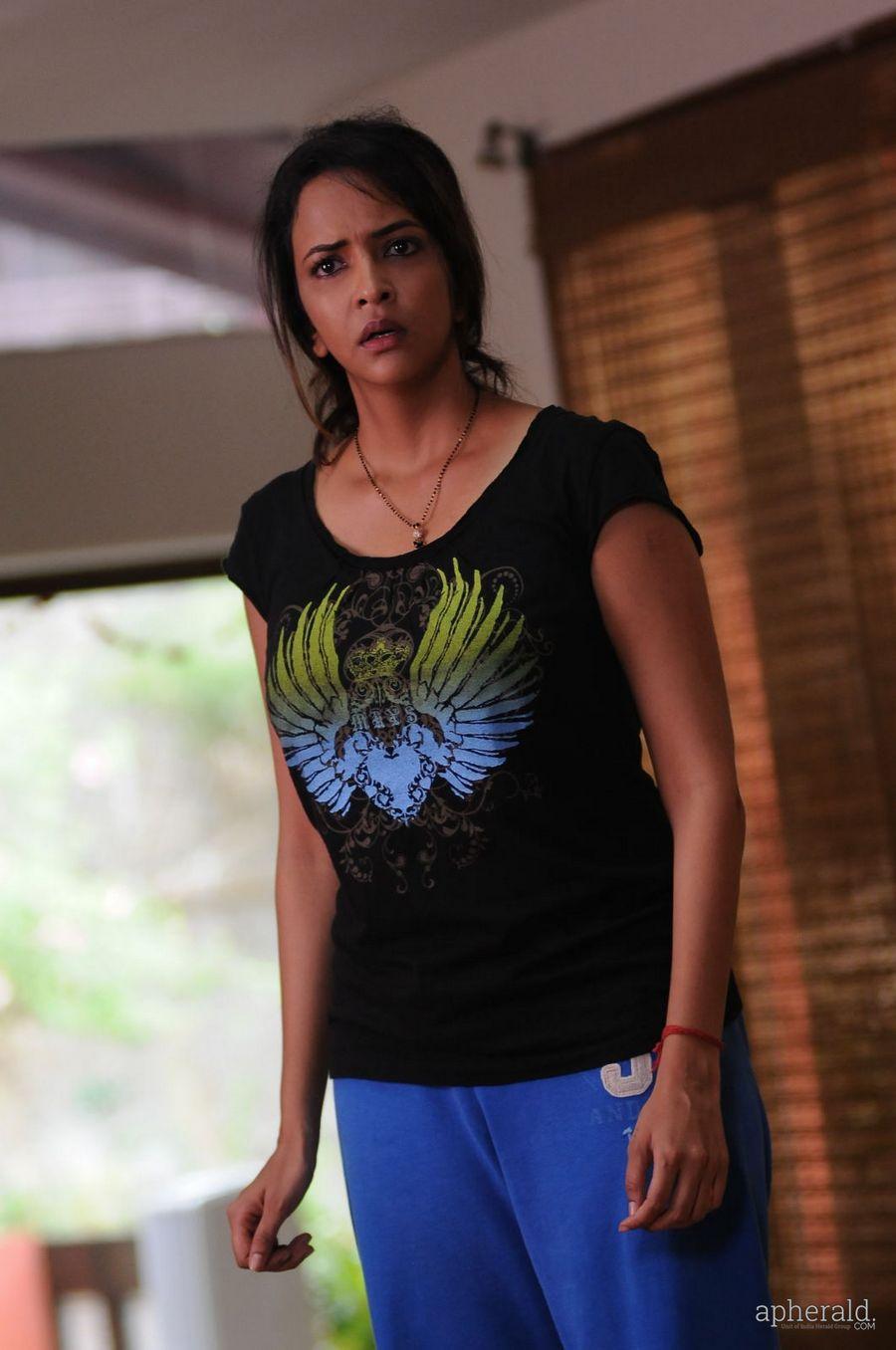 Manchu Lakshmi Budugu Movie Stills