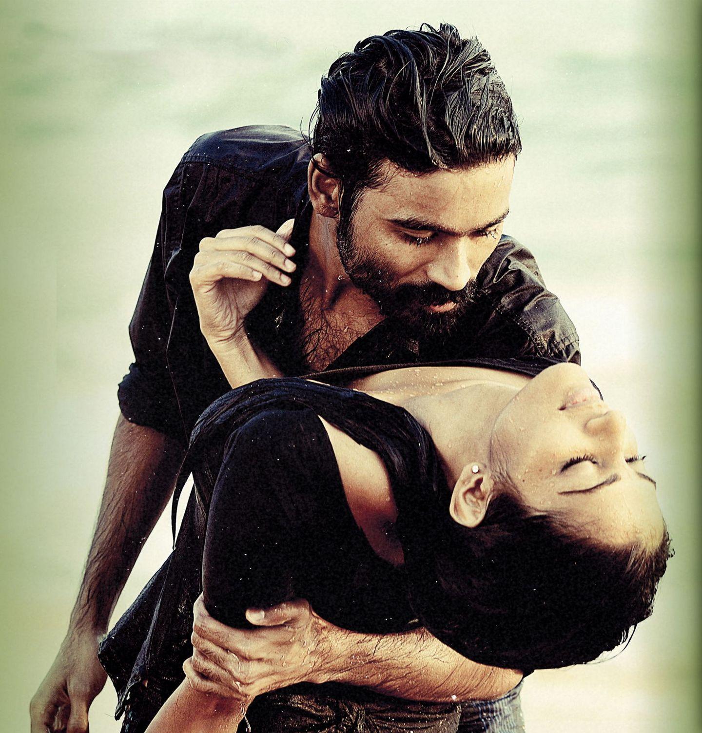 Mariyaan Movie Stills