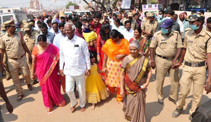 Medaram Jatara 2016 Pics