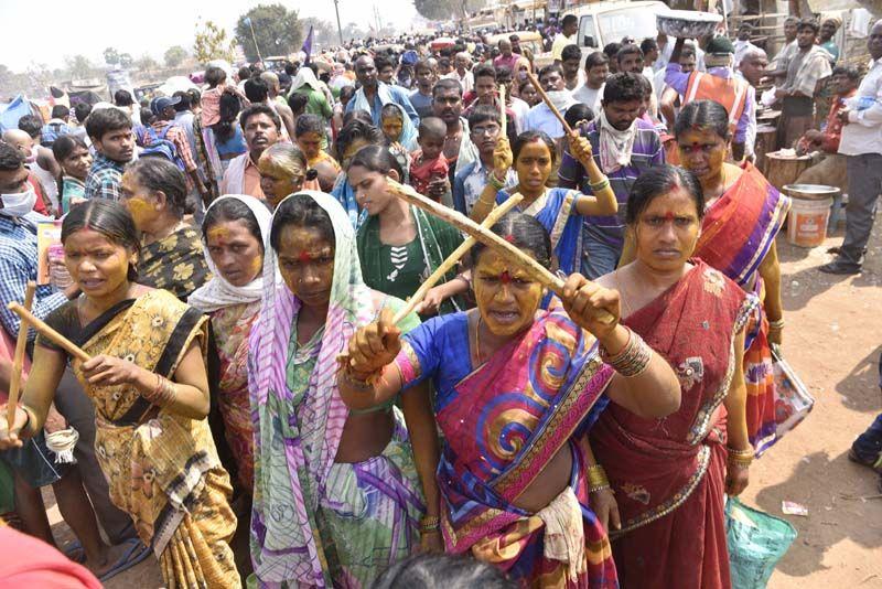 Medaram Jatara 2016 Pics