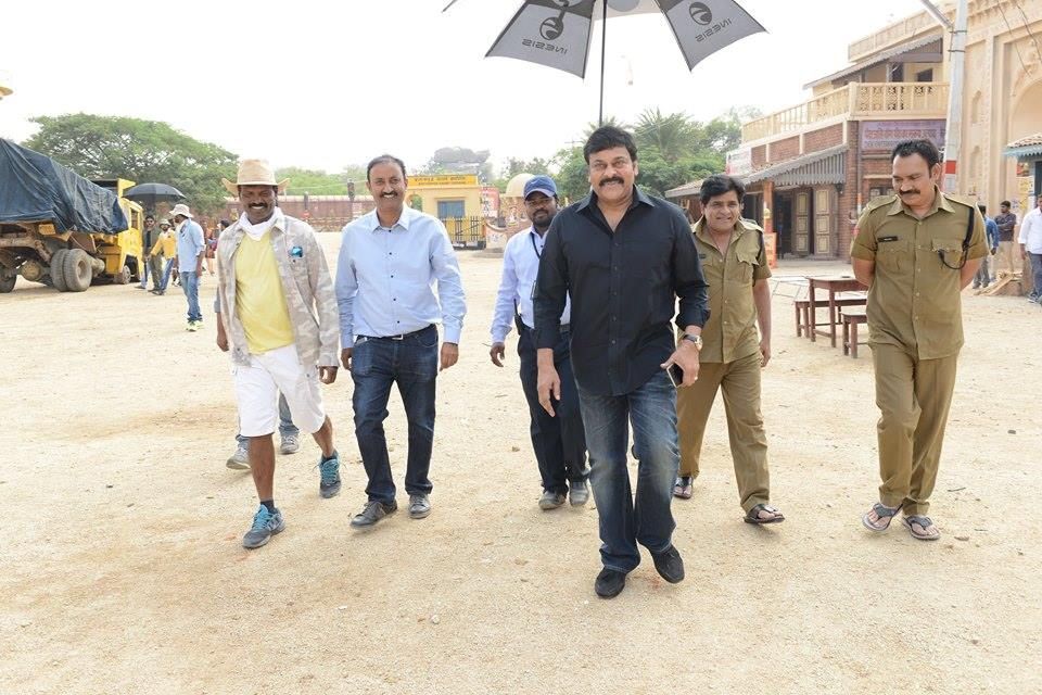 Megastar Chiranjeevi on the sets of Sardaar Gabbar Singh
